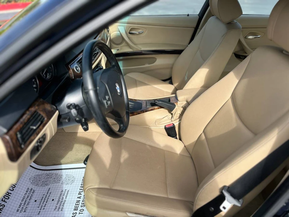 2007 BMW E90 3 Series Sedan - Image 10 of 20