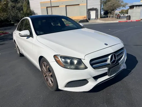 2016 Mercedes-Benz C300 Sedan