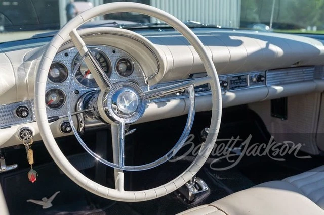 1957 Ford Thunderbird 1st Gen - Image 14 of 18