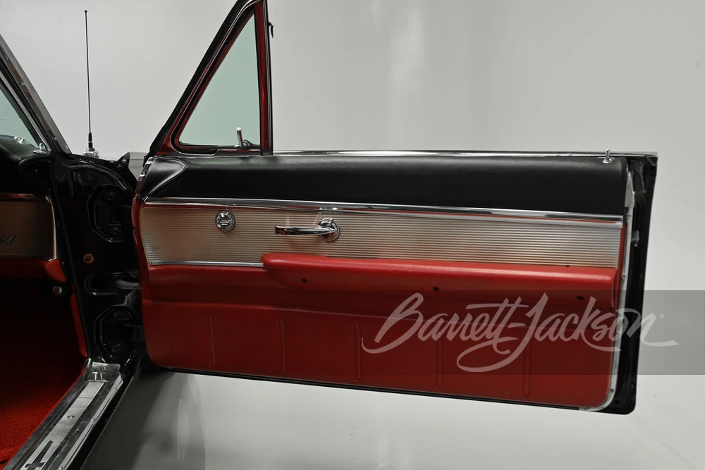 1962 Ford Thunderbird 3rd Gen - Image 22 of 31