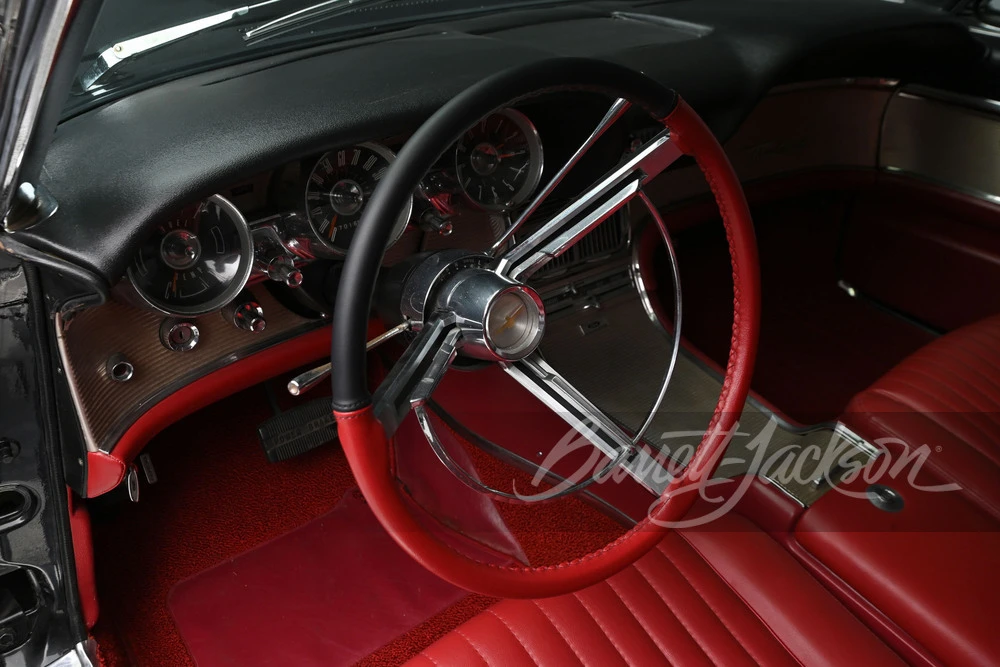 1962 Ford Thunderbird 3rd Gen - Image 20 of 31