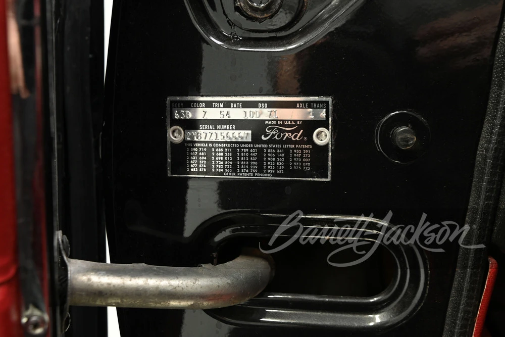 1962 Ford Thunderbird 3rd Gen - Image 9 of 31