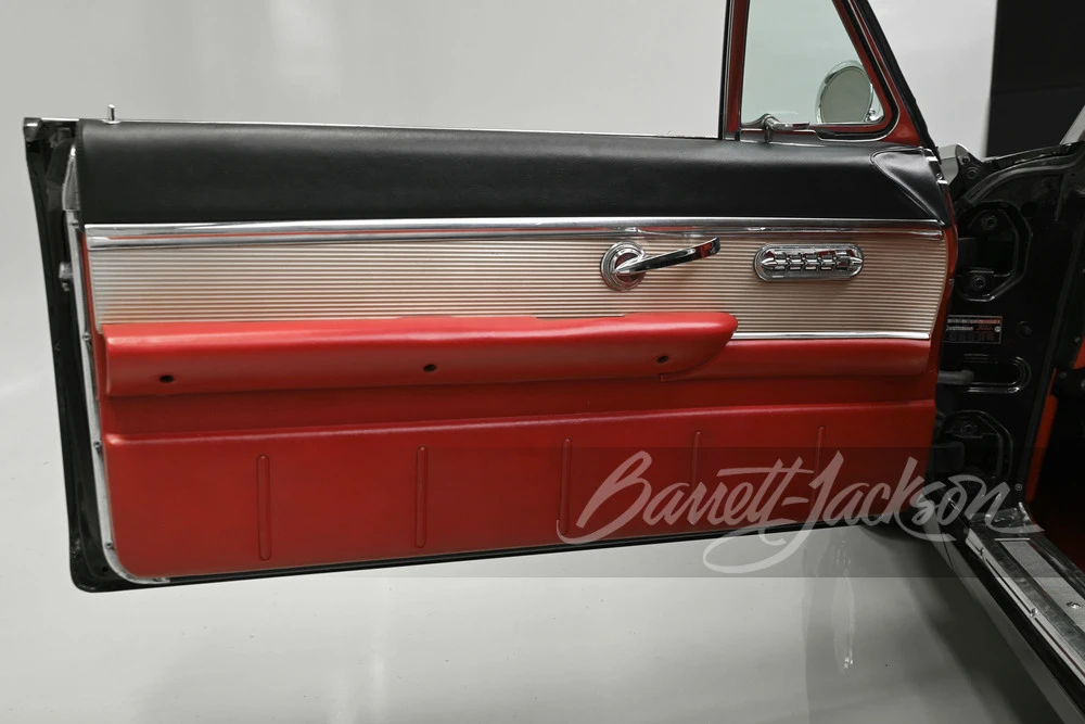 1962 Ford Thunderbird 3rd Gen - Image 11 of 31