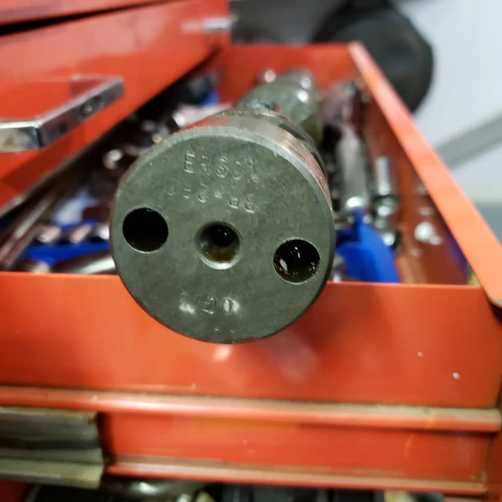 Parts & Memorabilia Engines - Image 8 of 10