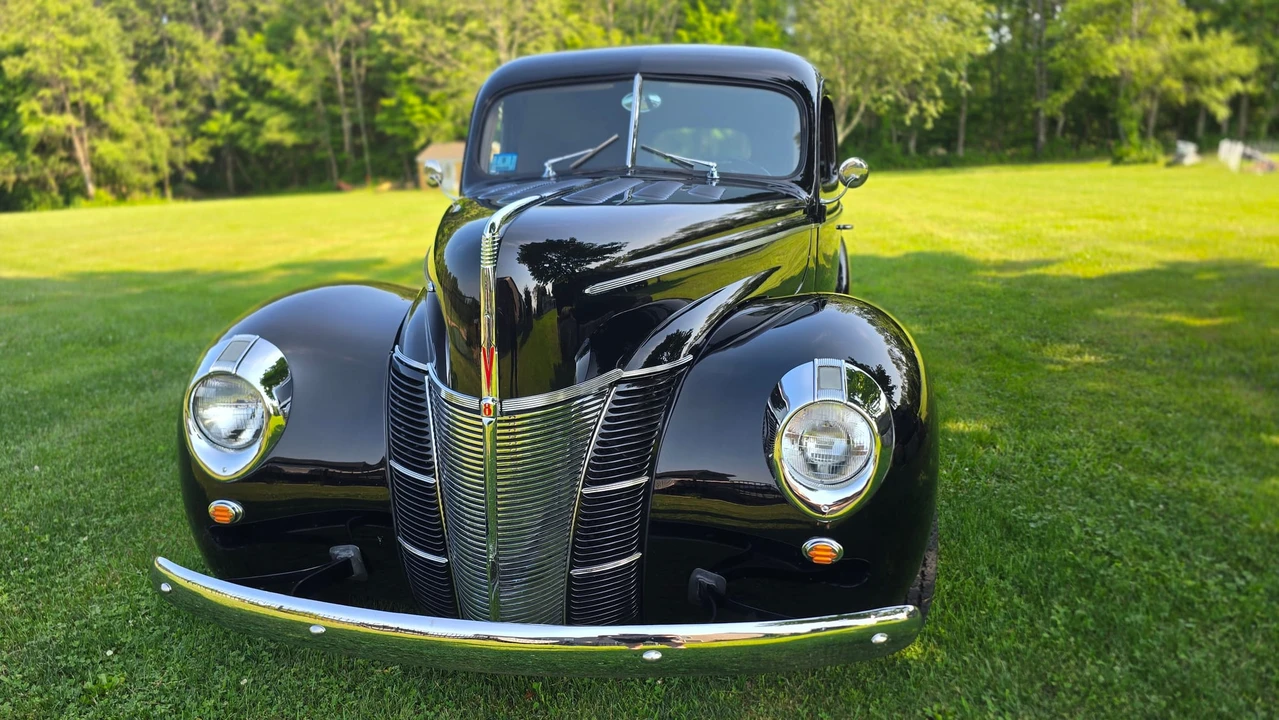 Ford Hot Rod - Image 9 of 31