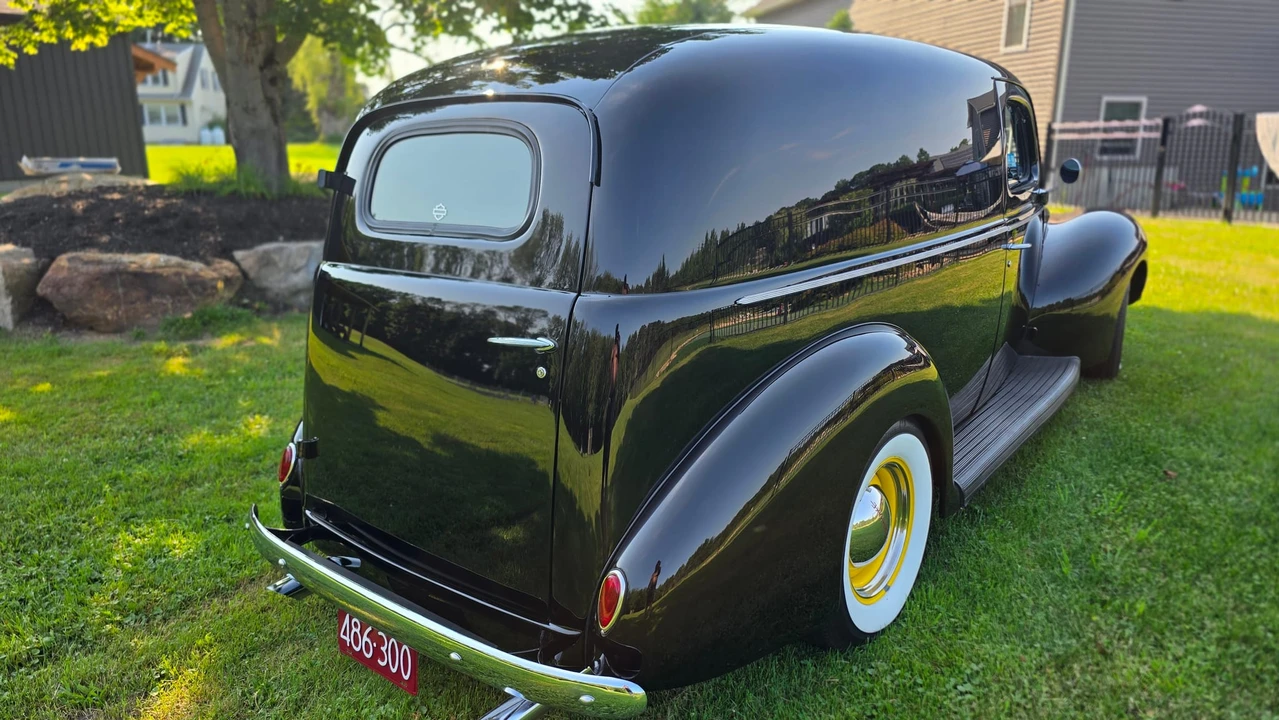 Ford Hot Rod - Image 22 of 31