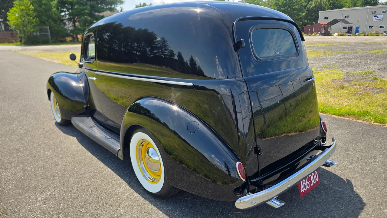 Ford Hot Rod - Image 26 of 31