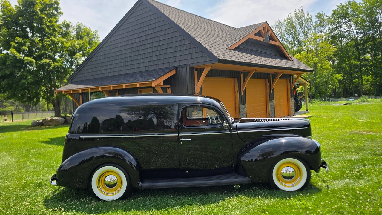 Ford Hot Rod - Image 16 of 31