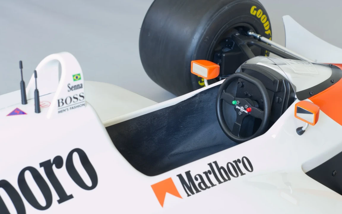 McLaren F1 - Image 10 of 21