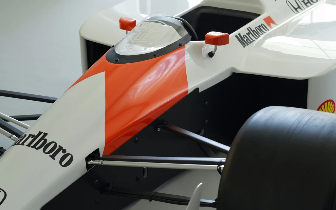 McLaren F1 - Image 8 of 21