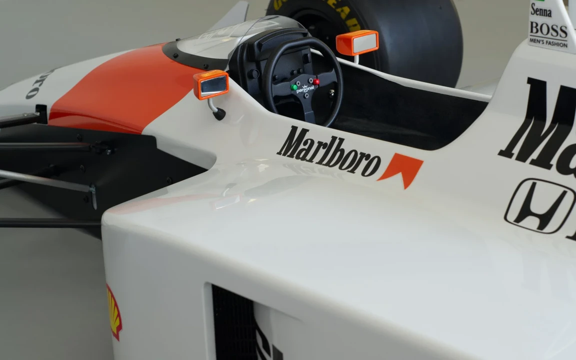 McLaren F1 - Image 9 of 21
