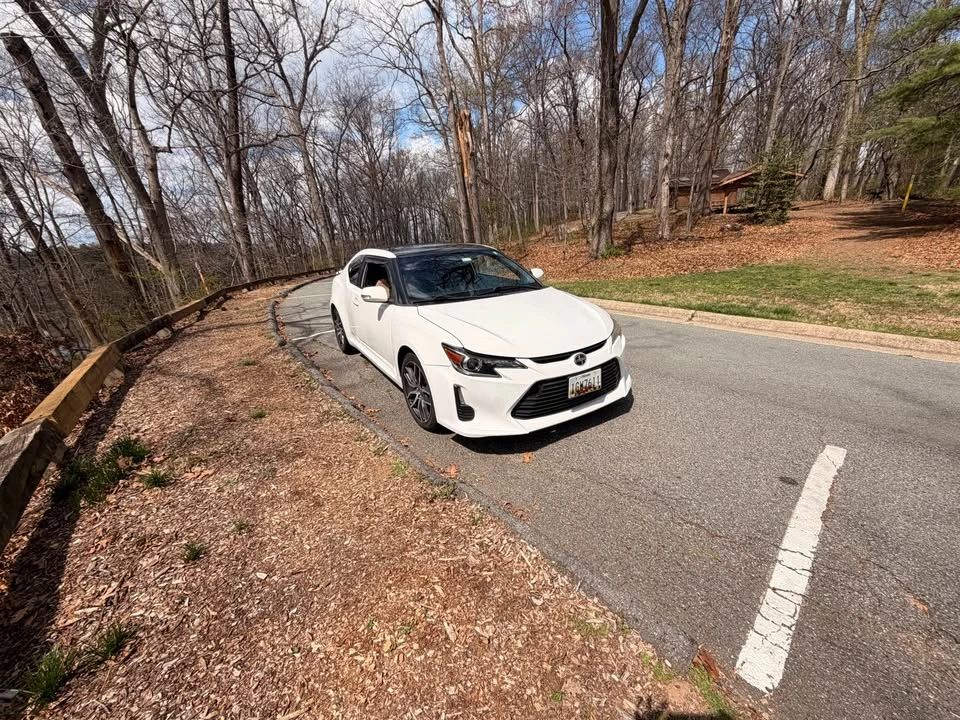 2014 Scion tC - Image 7 of 10