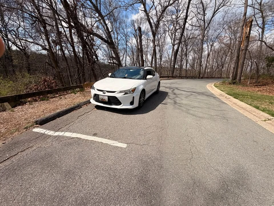 2014 Scion tC - Image 5 of 10