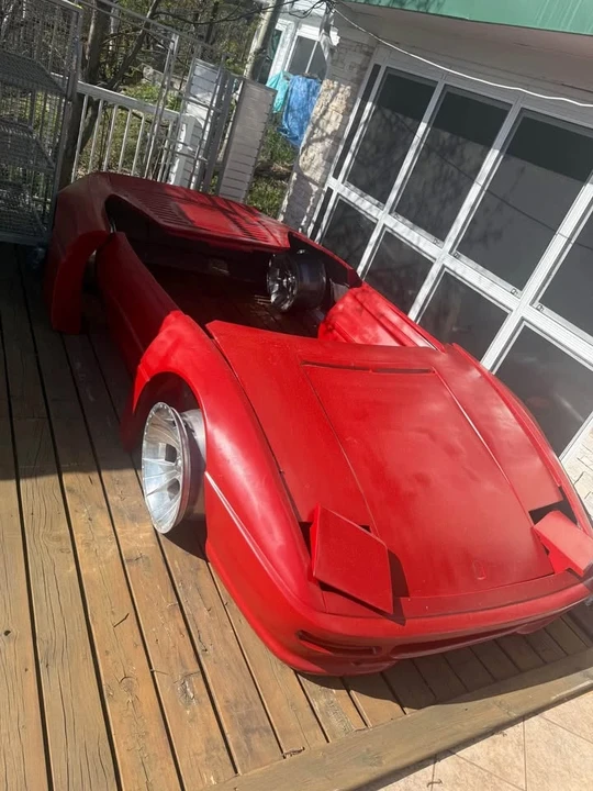 1995 Parts & Memorabilia Bodywork - Image 8 of 10