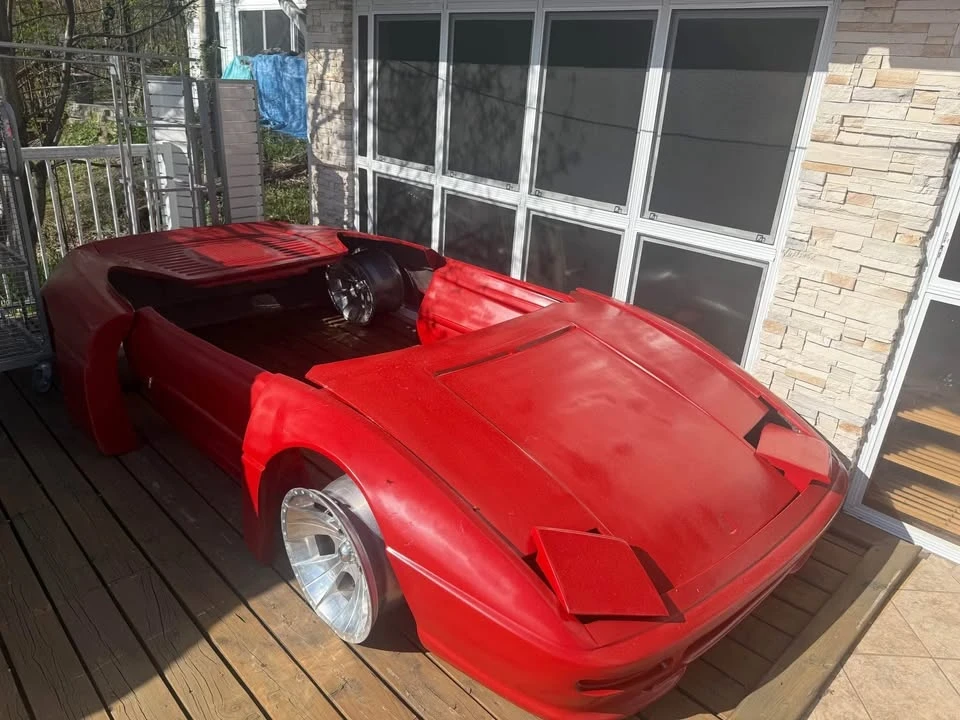 1995 Parts & Memorabilia Bodywork - Image 6 of 10