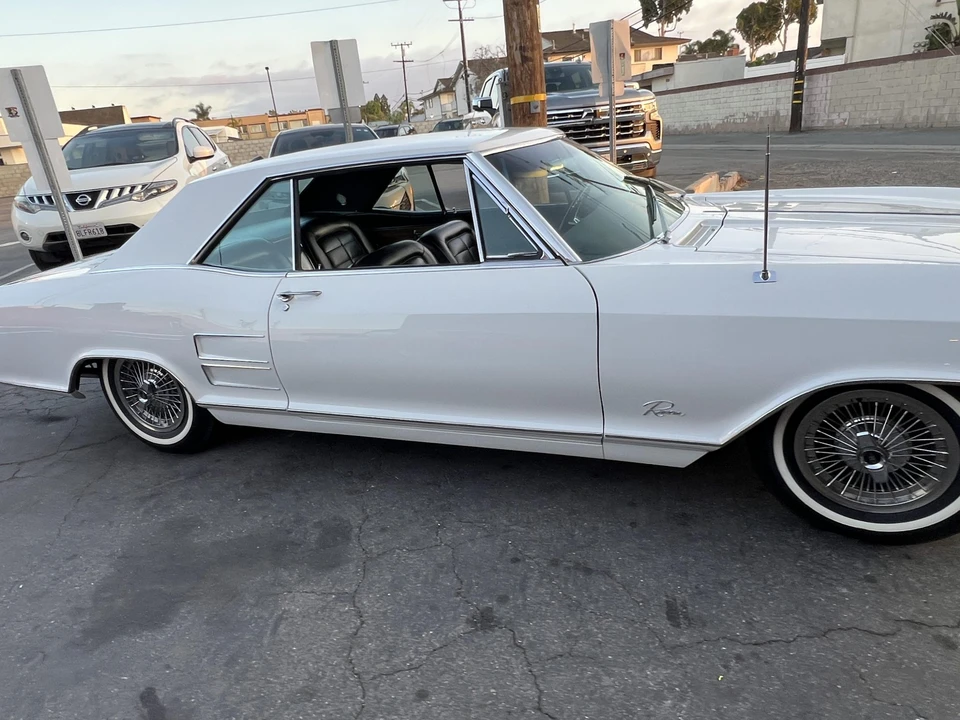 1964 Buick Riviera 1st Gen - Image 28 of 31