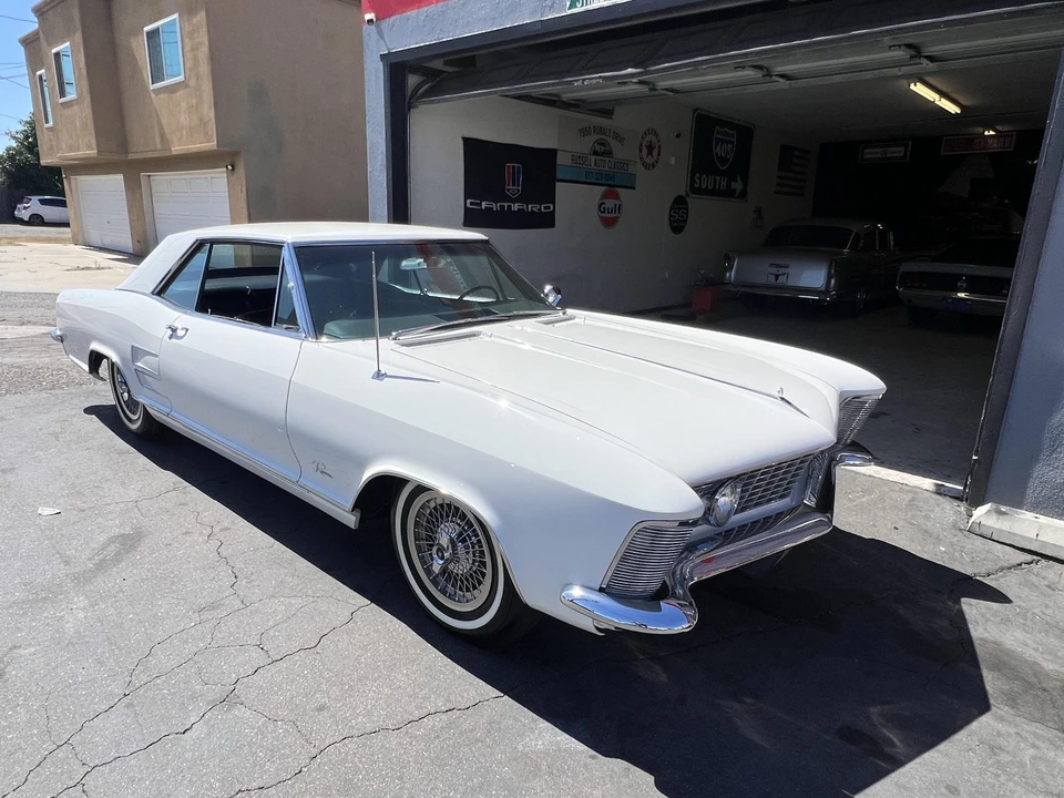 1964 Buick Riviera 1st Gen - Image 15 of 31