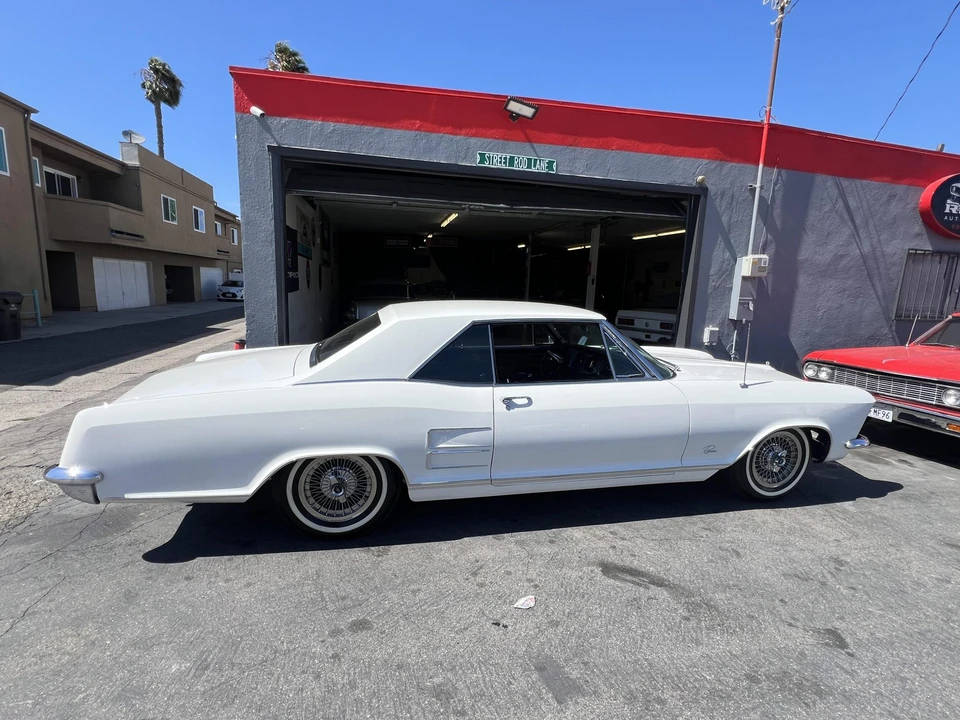 1964 Buick Riviera 1st Gen - Image 13 of 31