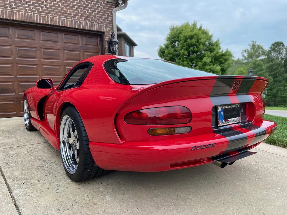 1997 Dodge Viper GTS 2nd Gen - Image 7 of 31