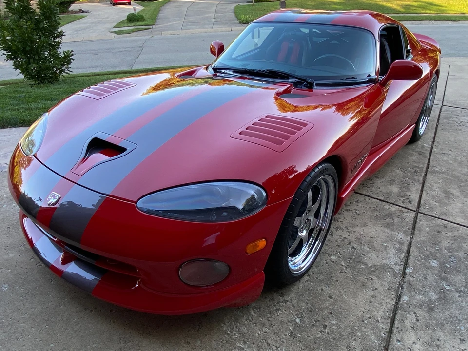 1997 Dodge Viper GTS 2nd Gen - Image 22 of 31