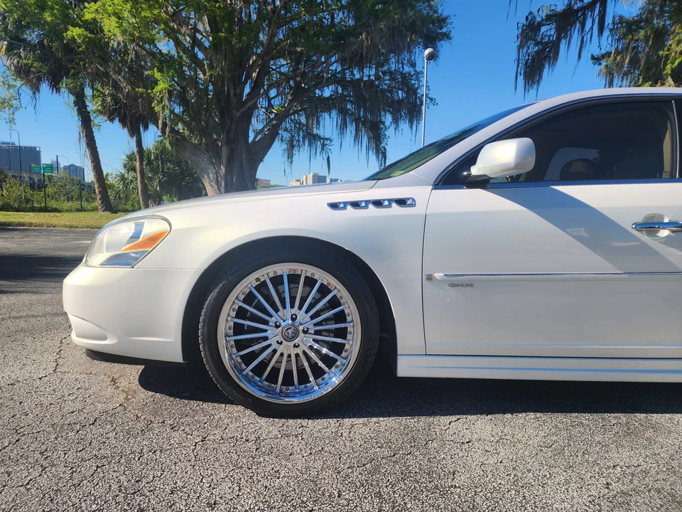 2006 Buick Lucerne - Image 20 of 31