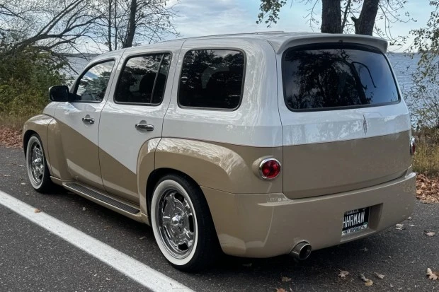 2006 Chevrolet HHR - Image 2 of 8