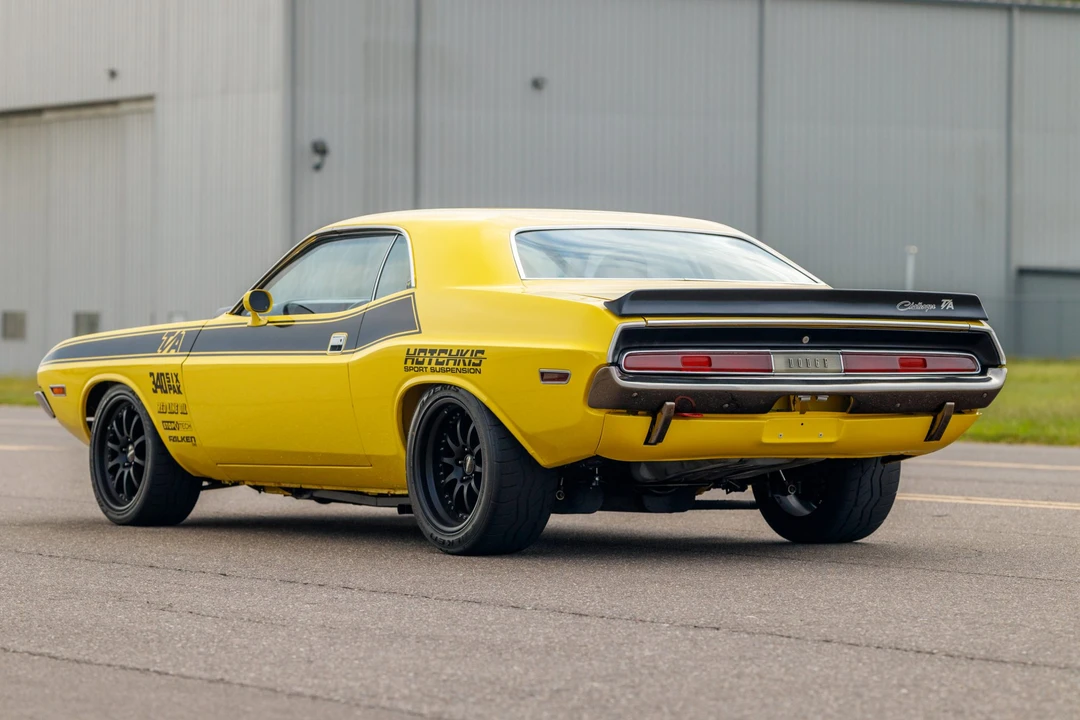 1970 Dodge Challenger 1st Gen - Image 13 of 31