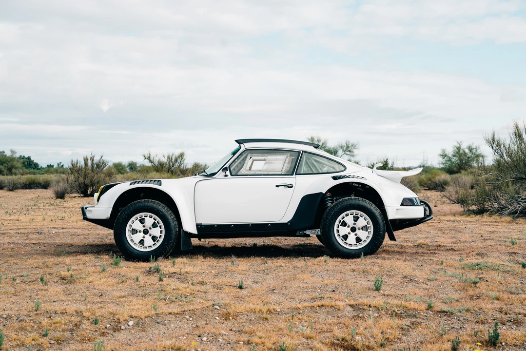 1991 Porsche 964 Carrera 4 - Image 3 of 31