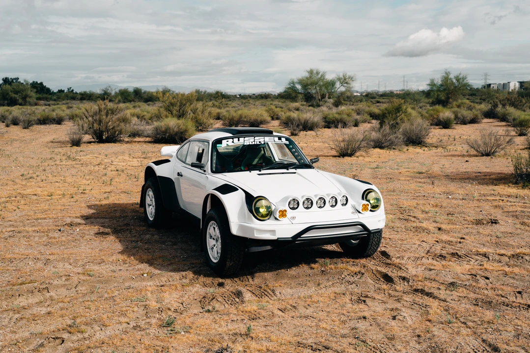 1991 Porsche 964 Carrera 4 - Image 18 of 31