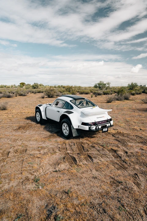 1991 Porsche 964 Carrera 4 - Image 29 of 31