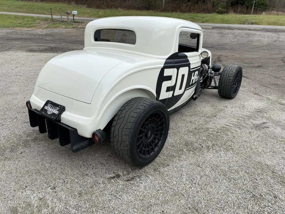 Ford Hot Rod - Image 20 of 31