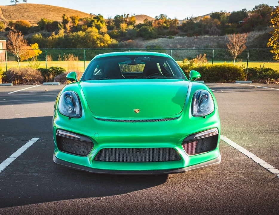 2016 Porsche 981 Cayman GT4 - Image 20 of 21