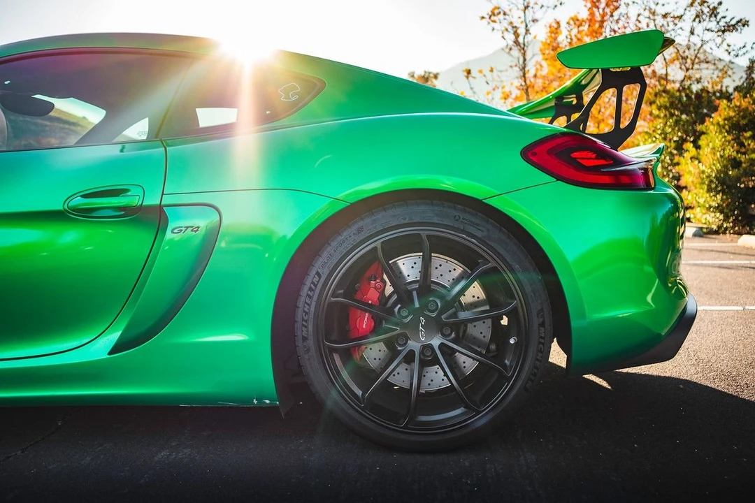 2016 Porsche 981 Cayman GT4 - Image 12 of 21