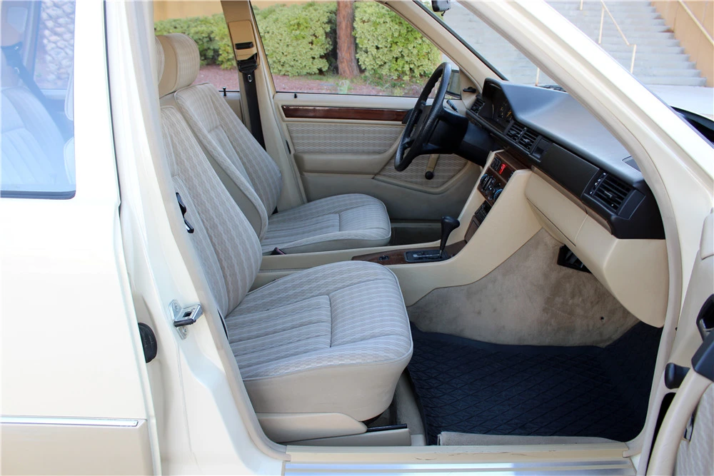 1989 Mercedes-Benz W124 E-Class - Image 3 of 5