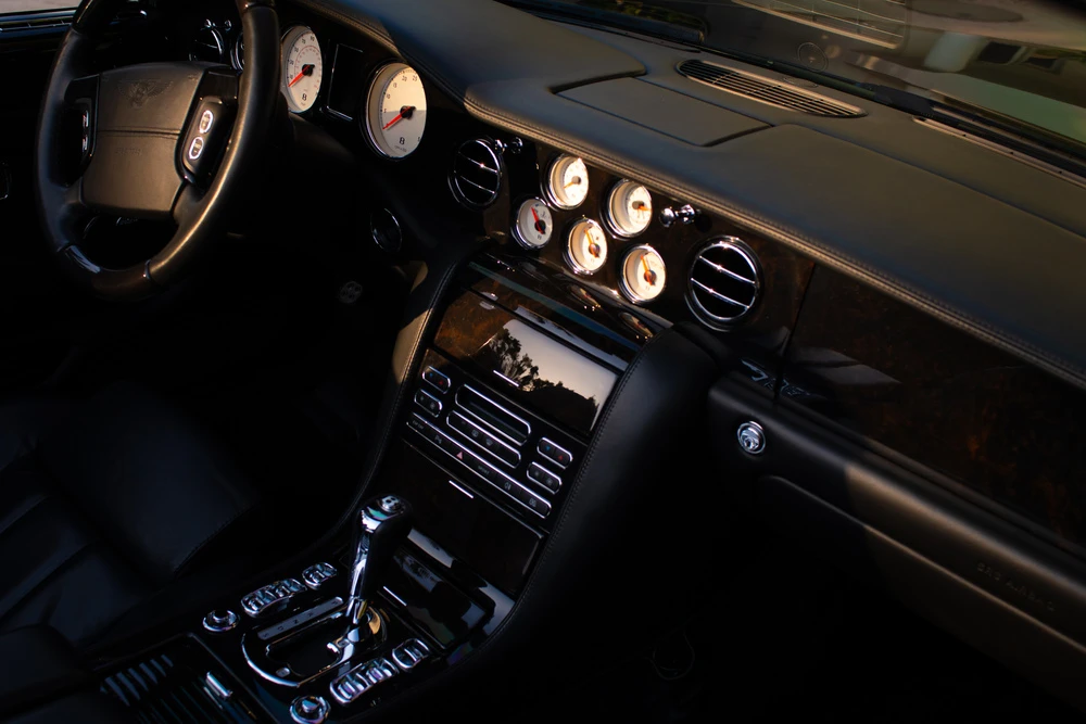 2009 Bentley Azure 2nd Gen - Image 8 of 9