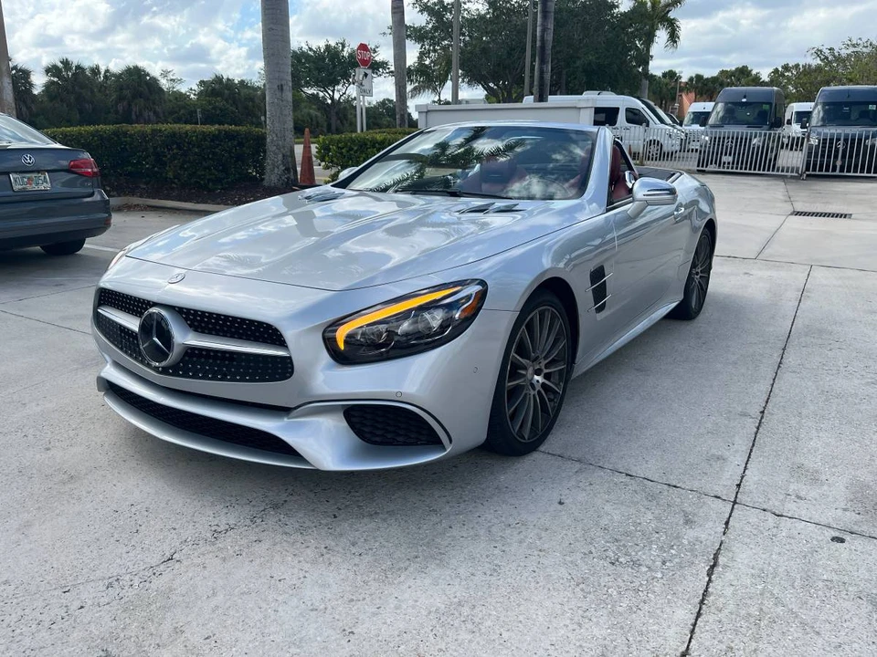 2017 Mercedes-Benz R231 SL-Class - Image 7 of 10