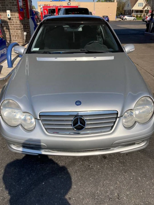 2002 Mercedes-Benz W203 C-Class - Image 2 of 3