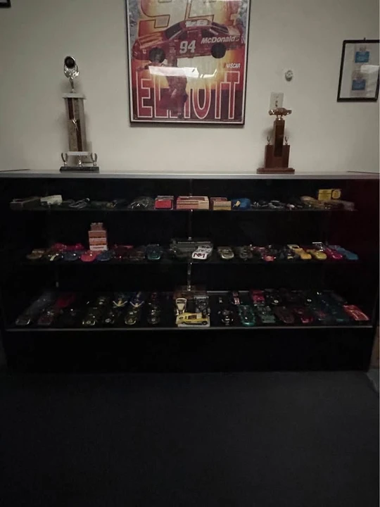 Parts & Memorabilia Scale Models - Image 8 of 8