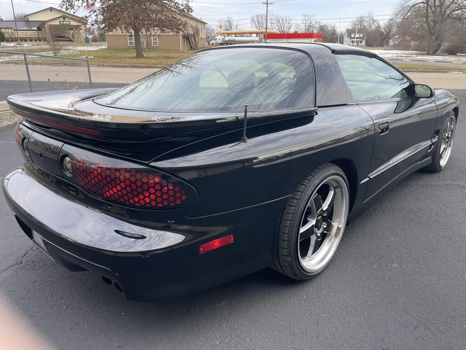 2000 Pontiac Firebird Trans Am 4th Gen - Image 13 of 31