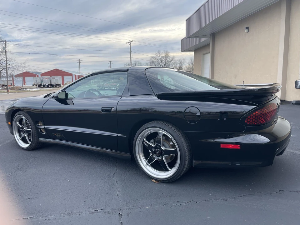 2000 Pontiac Firebird Trans Am 4th Gen - Image 16 of 31