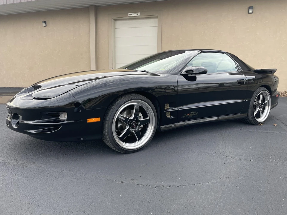 2000 Pontiac Firebird Trans Am 4th Gen - Image 2 of 31