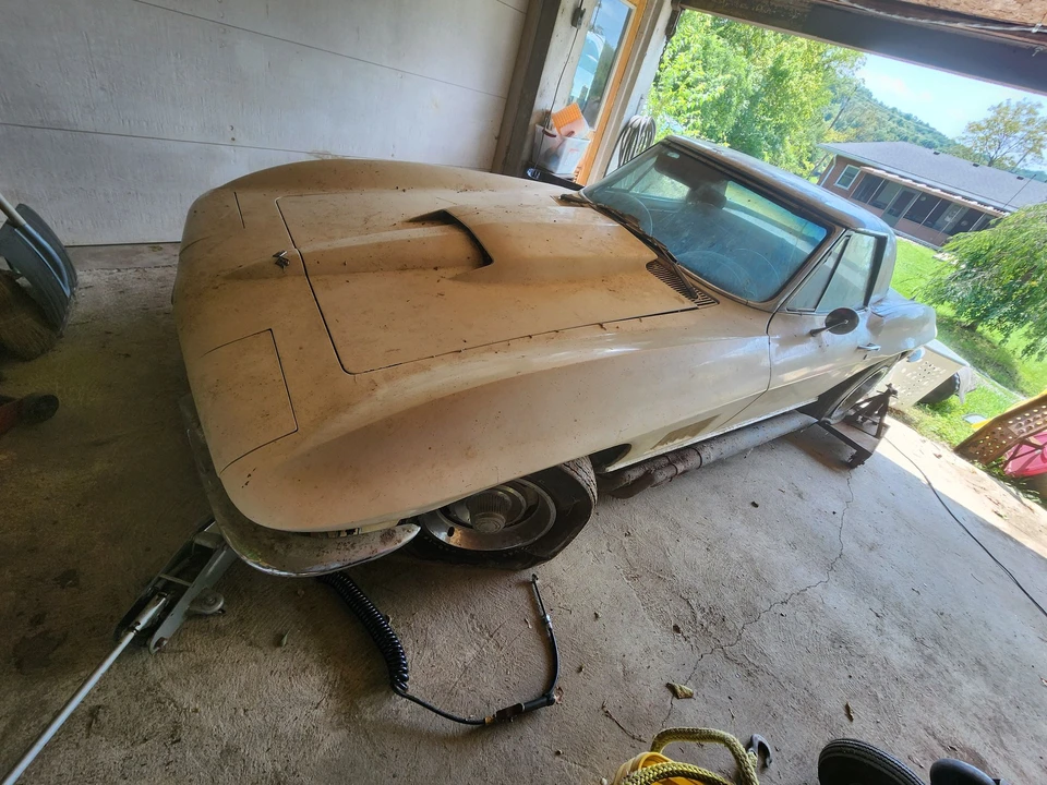 1967 Chevrolet Corvette C2 - Image 3 of 3