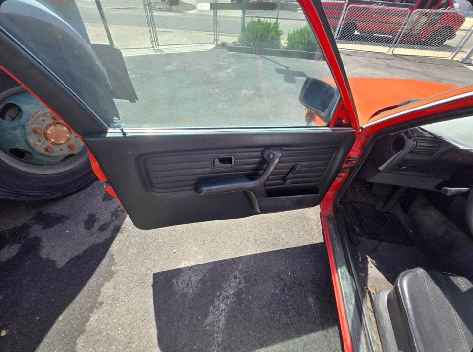 1984 BMW E30 3 Series - Image 5 of 17