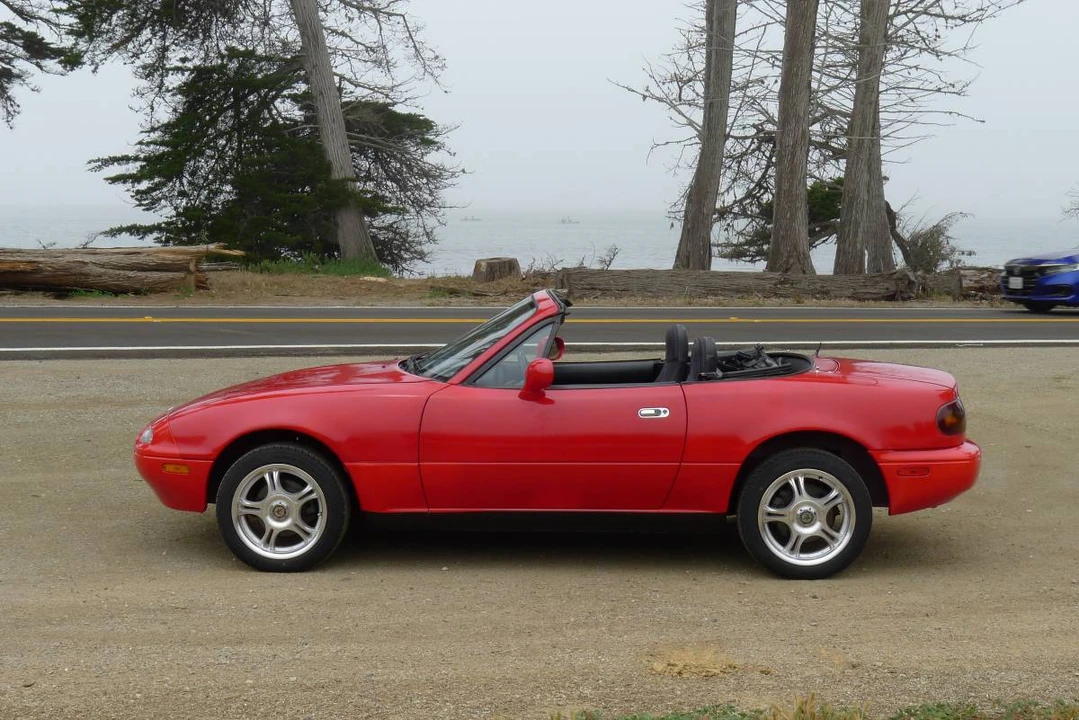 1995 Mazda NA MX-5 Miata - Image 15 of 20