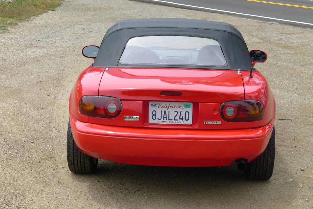 1995 Mazda NA MX-5 Miata - Image 13 of 20