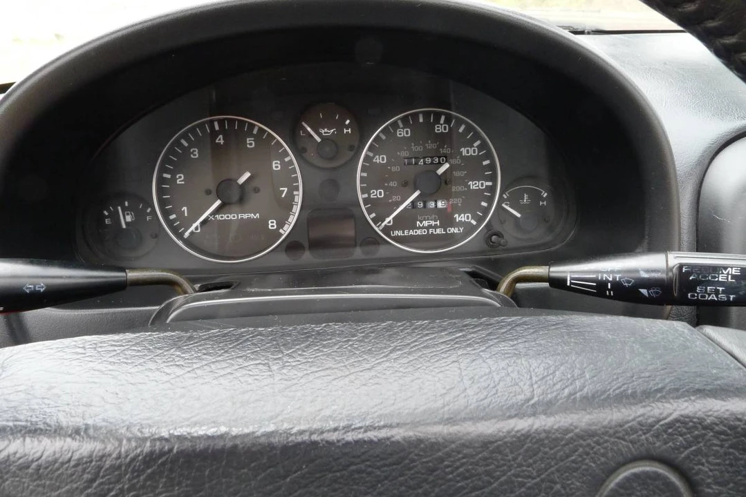 1995 Mazda NA MX-5 Miata - Image 5 of 20