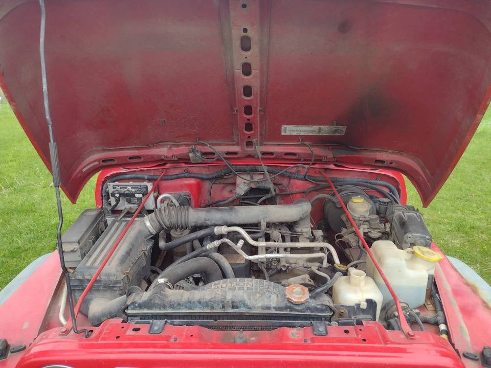 2000 Jeep Wrangler - Image 7 of 10