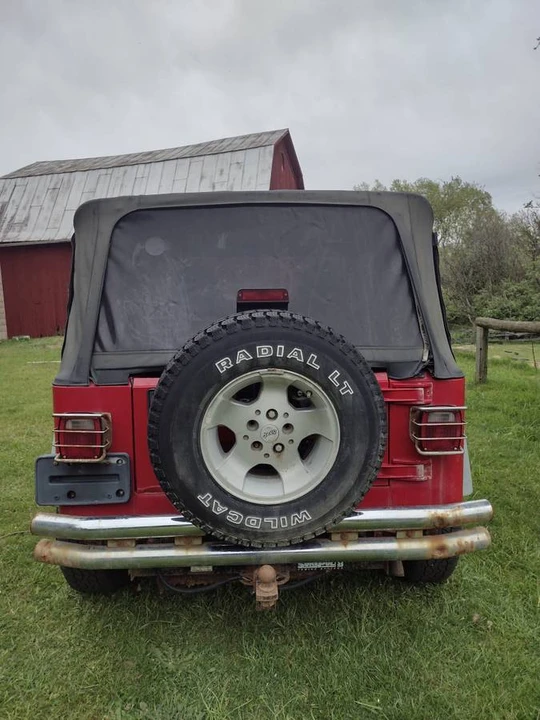 2000 Jeep Wrangler - Image 4 of 10
