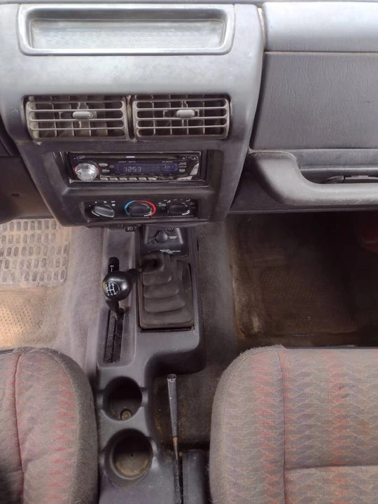 2000 Jeep Wrangler - Image 6 of 10