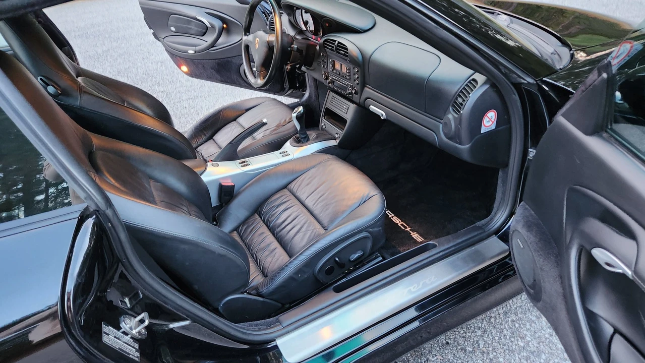 2003 Porsche 996 Carrera 4S - Image 10 of 11